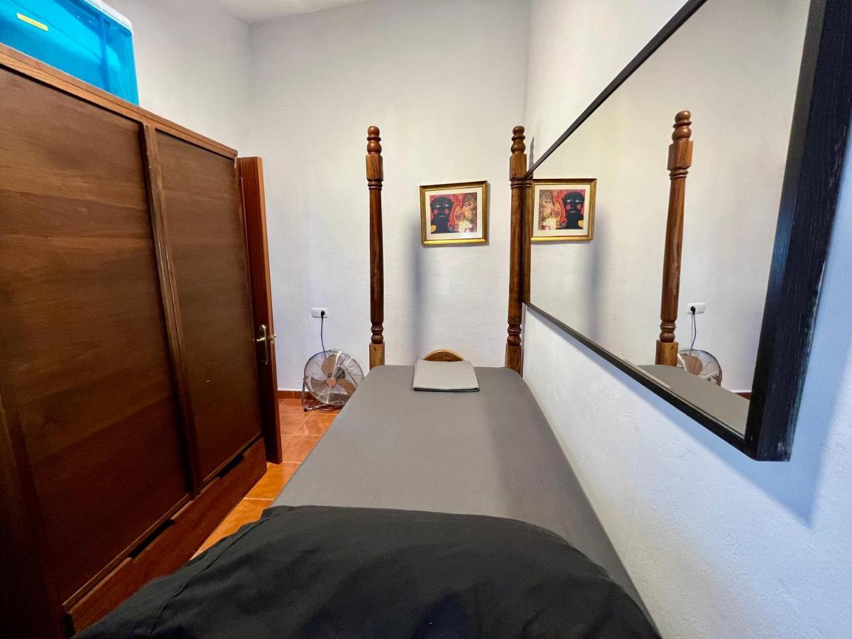 Spanish Town House Эль-Чорро Экстерьер фото