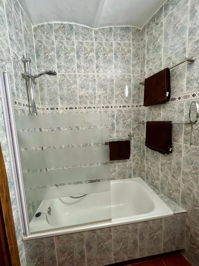 Spanish Town House Эль-Чорро Экстерьер фото