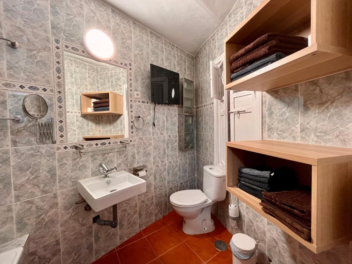 Spanish Town House Эль-Чорро Экстерьер фото